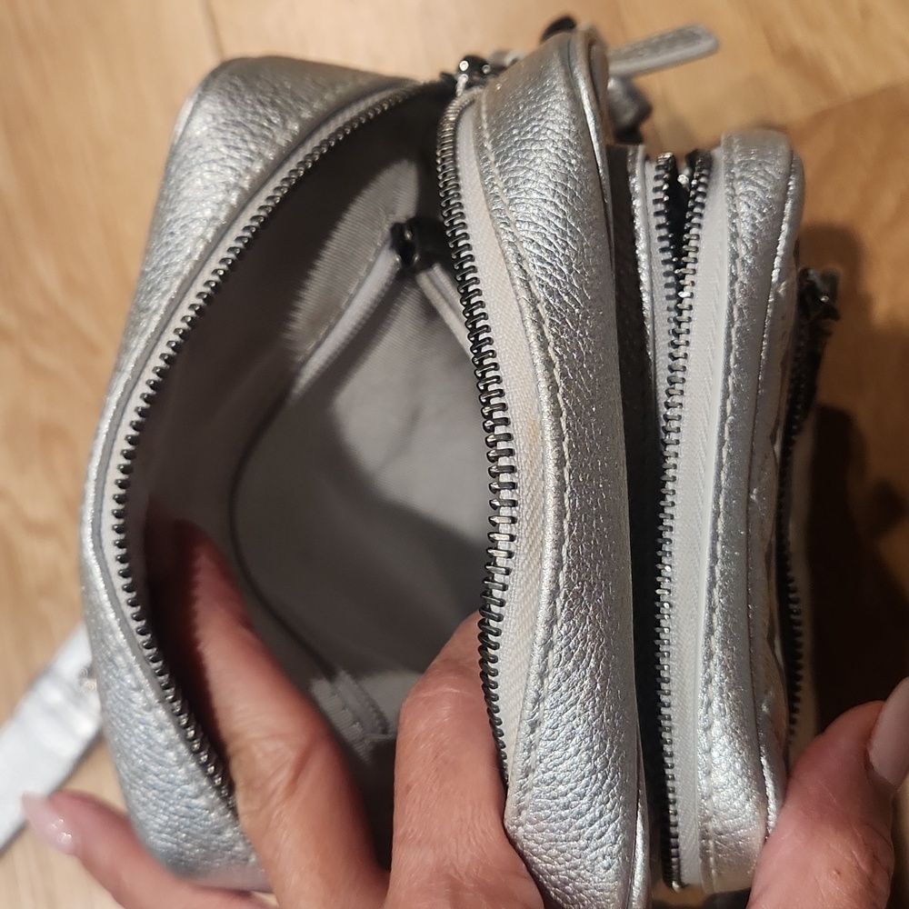 Chanel Sillver Casual Rock Crossbody bag - Picture 9 of 11